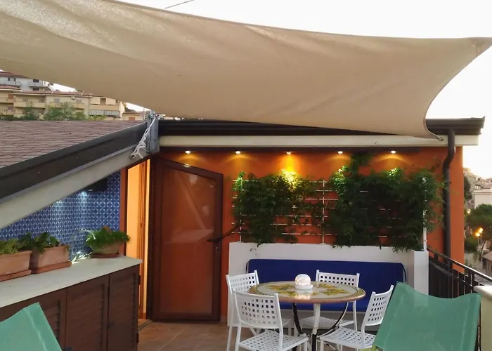 公寓 Luna Rossa Charmantes Haus By Interhome 卡斯特图萨